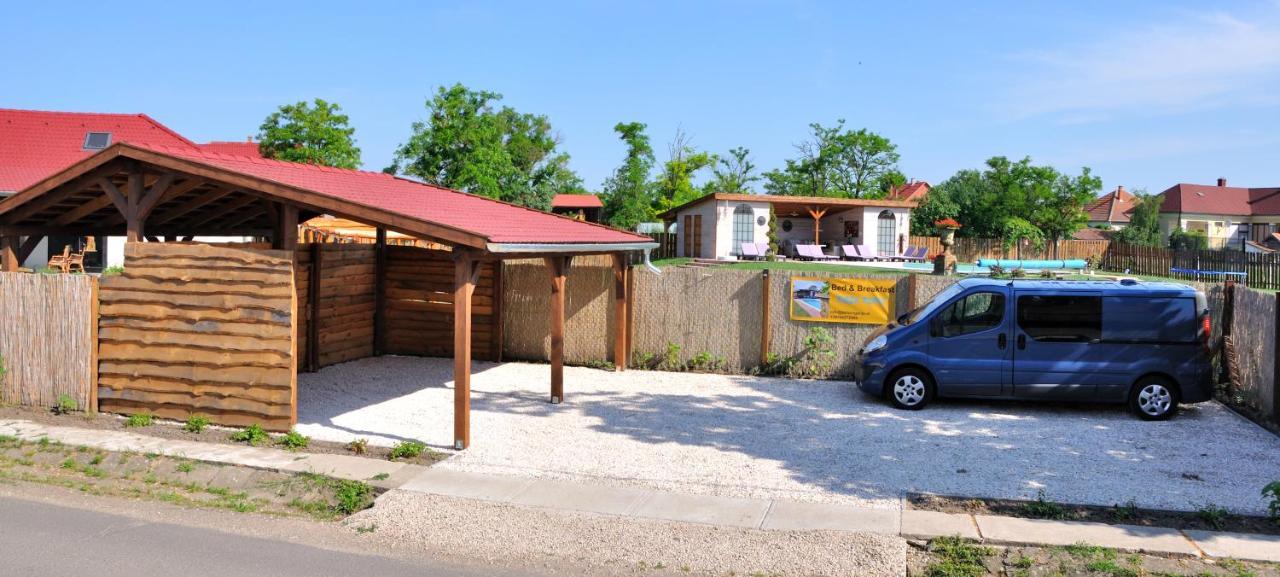 Tisza Topic Poroszló Exteriör bild